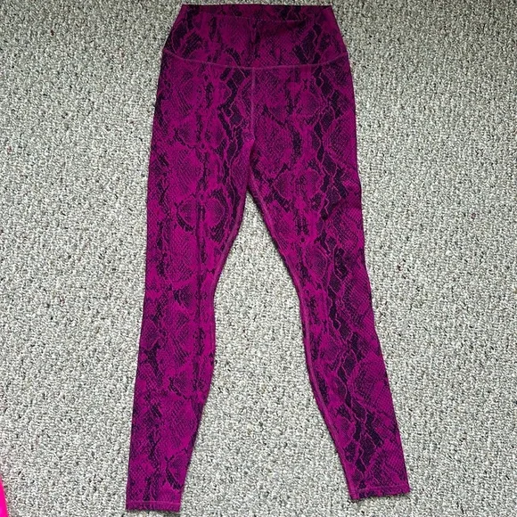 Alo leggings medium - Picture 1 of 5